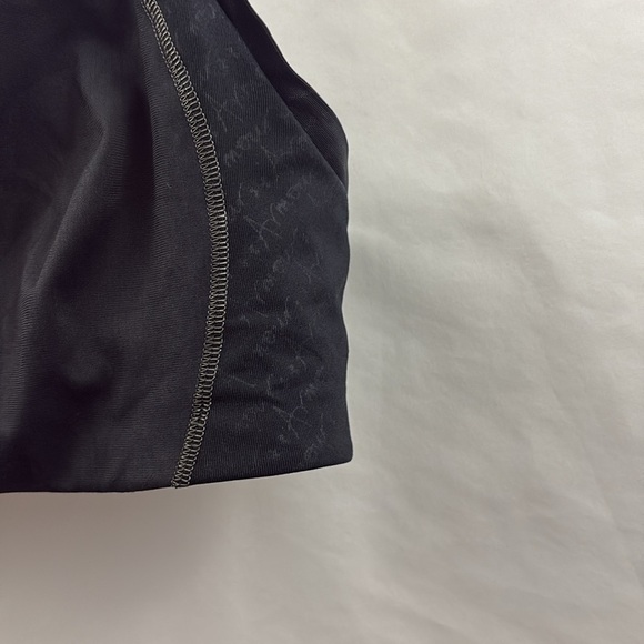 Under Armour Sports Bra Heat Gear 34D Black - Picture 4 of 11